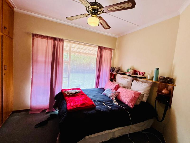 4 Bedroom Property for Sale in Pellissier Free State
